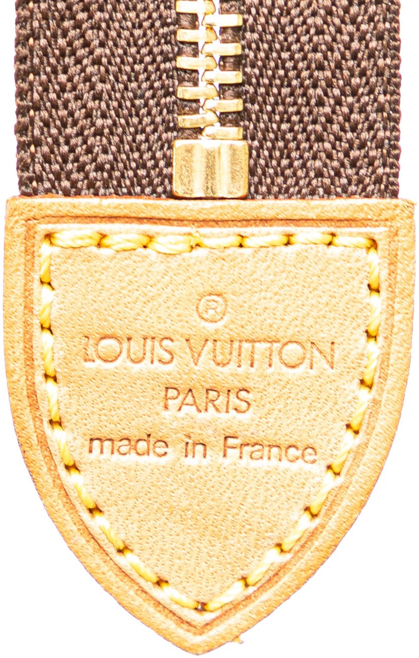 Louis Vuitton Monogram Toiletry Pouch 15 Bruin