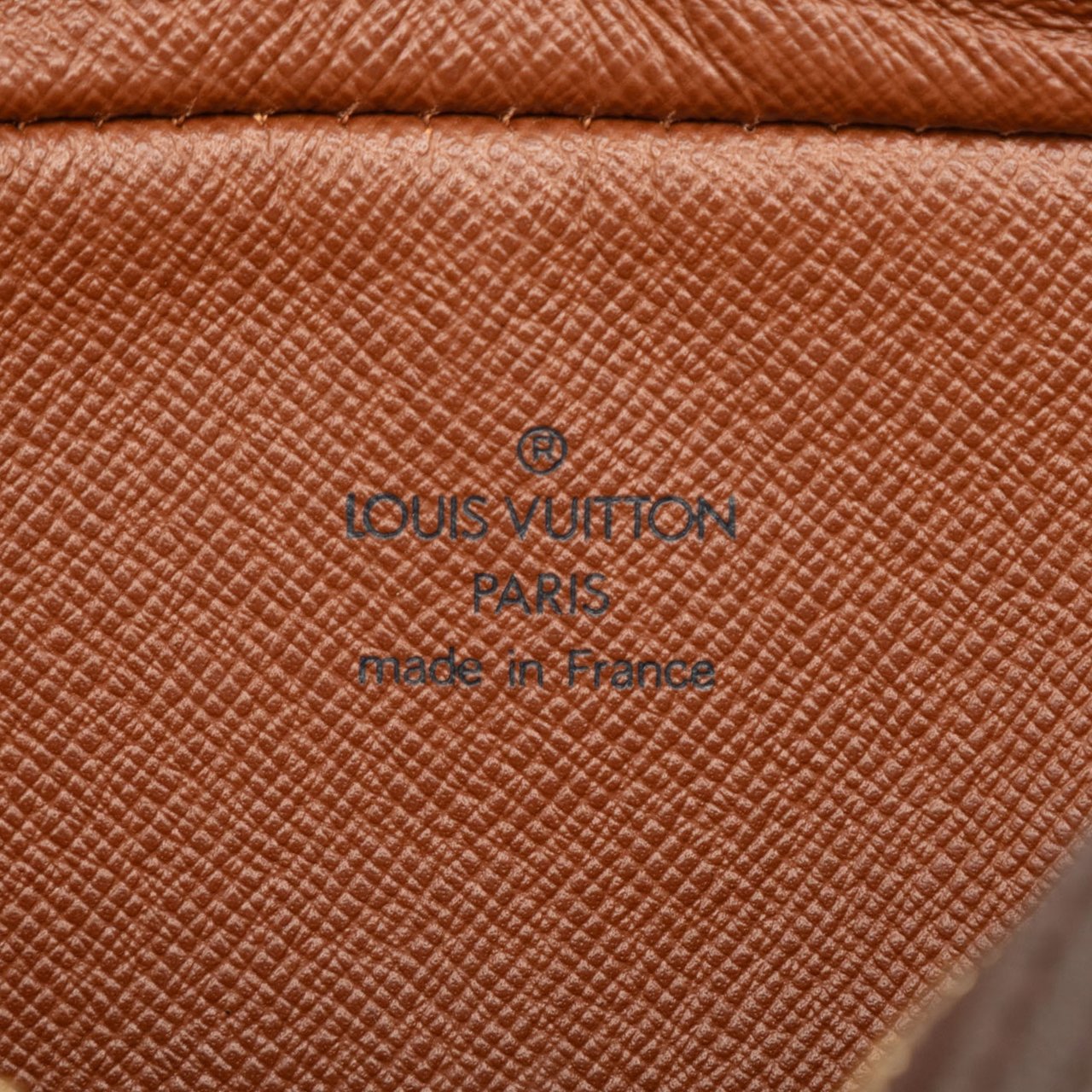 Louis Vuitton Monogram Danube Bruin