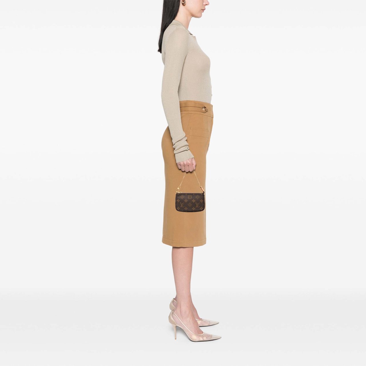 Louis Vuitton Monogram Mini Pochette Accessoires Bruin