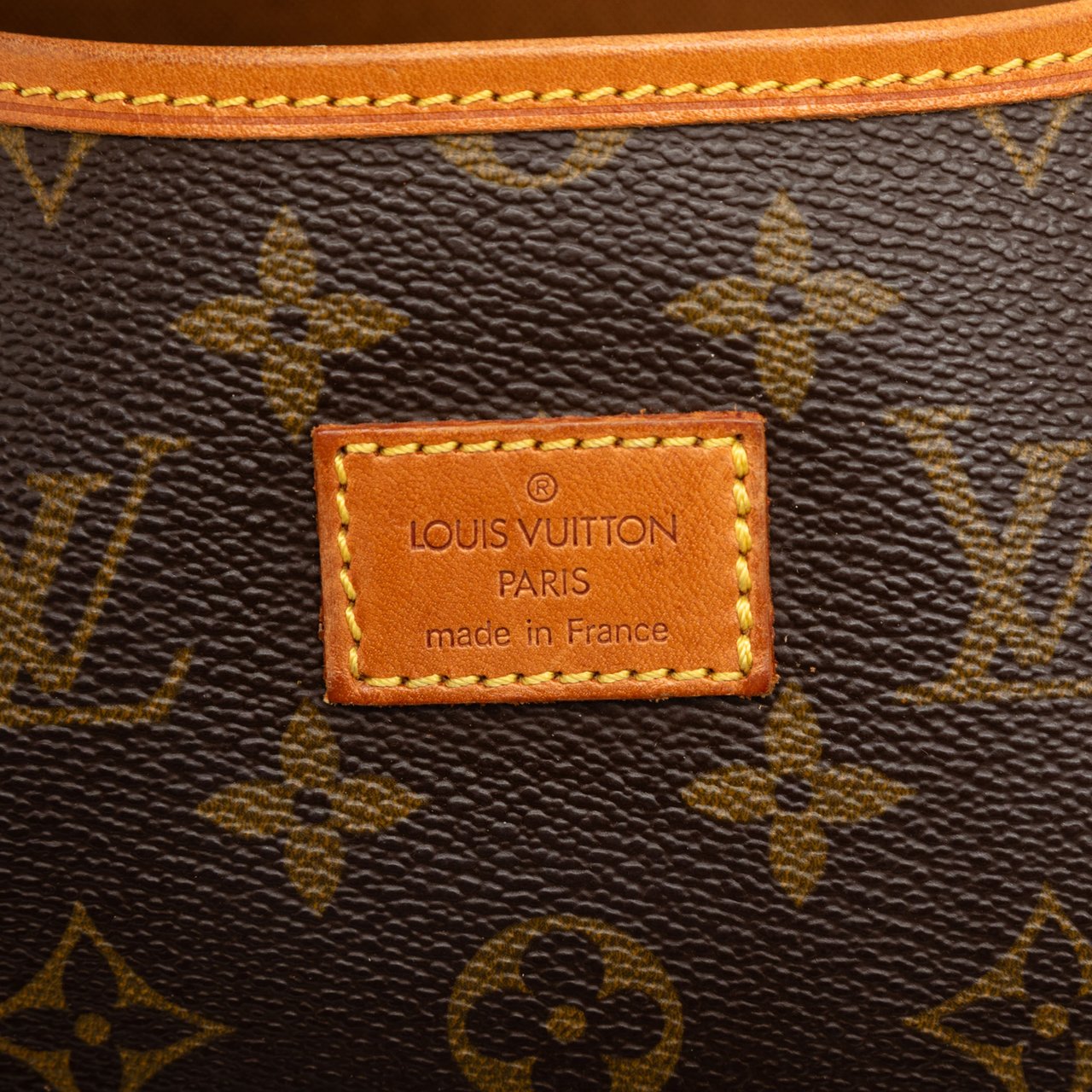 Louis Vuitton Monogram Saumur 35 Bruin