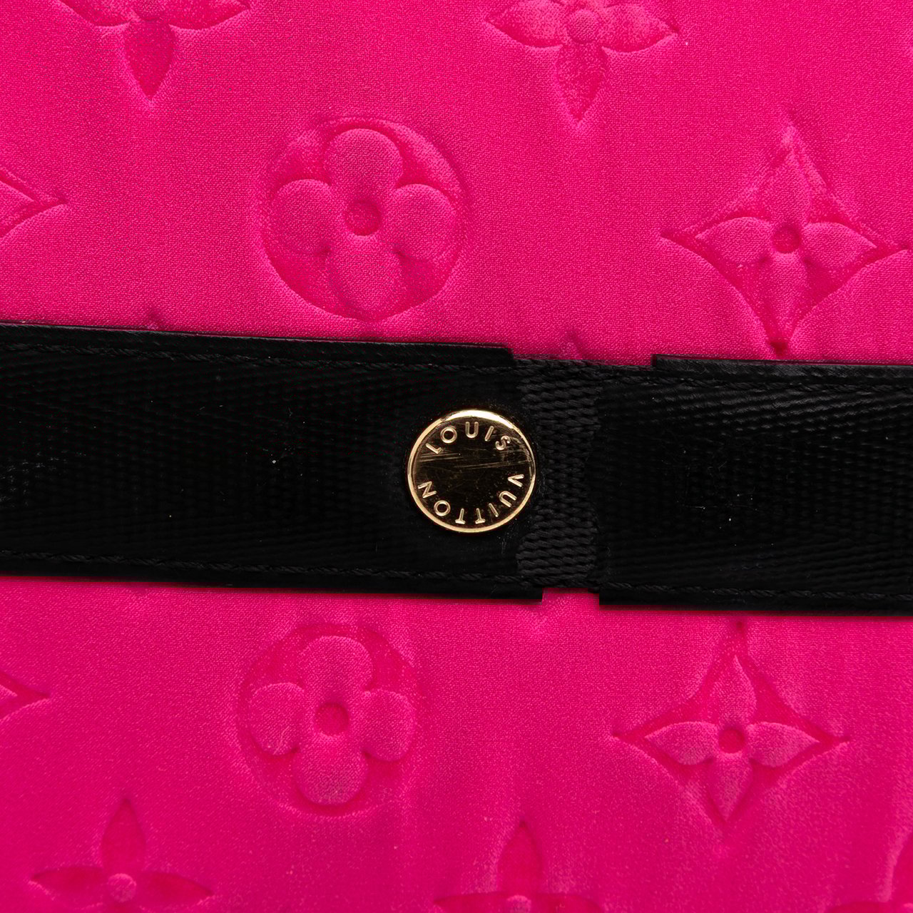 Louis Vuitton Monogram Embossed Neoprene Scuba MM Roze