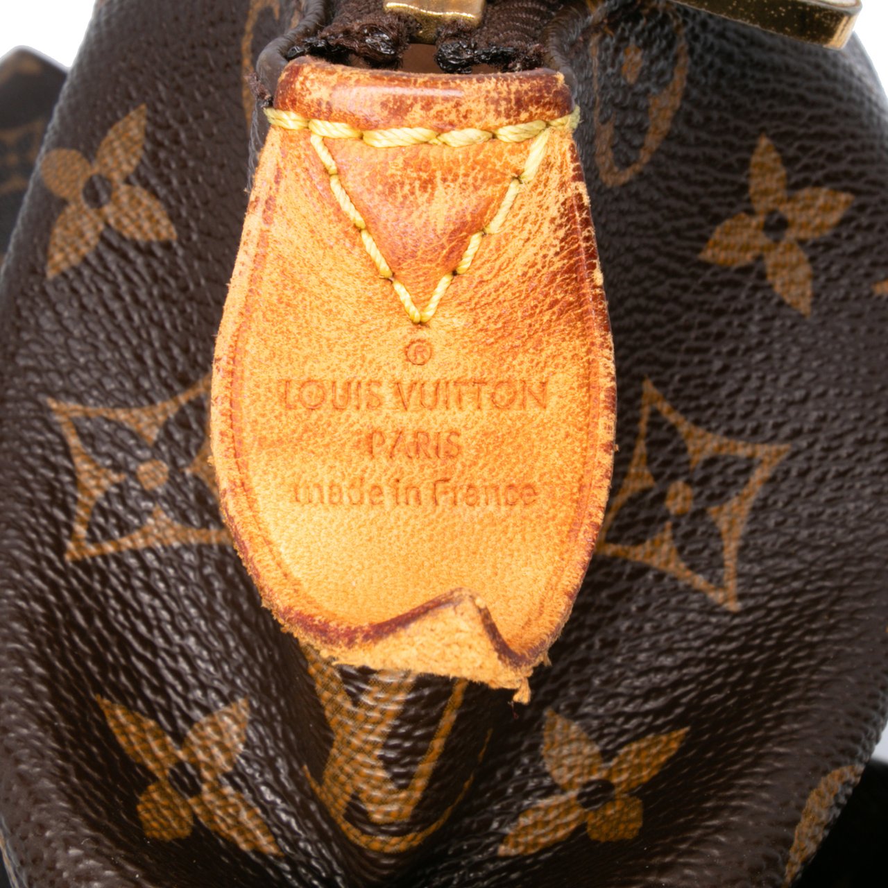 Louis Vuitton Monogram Totally MM Bruin