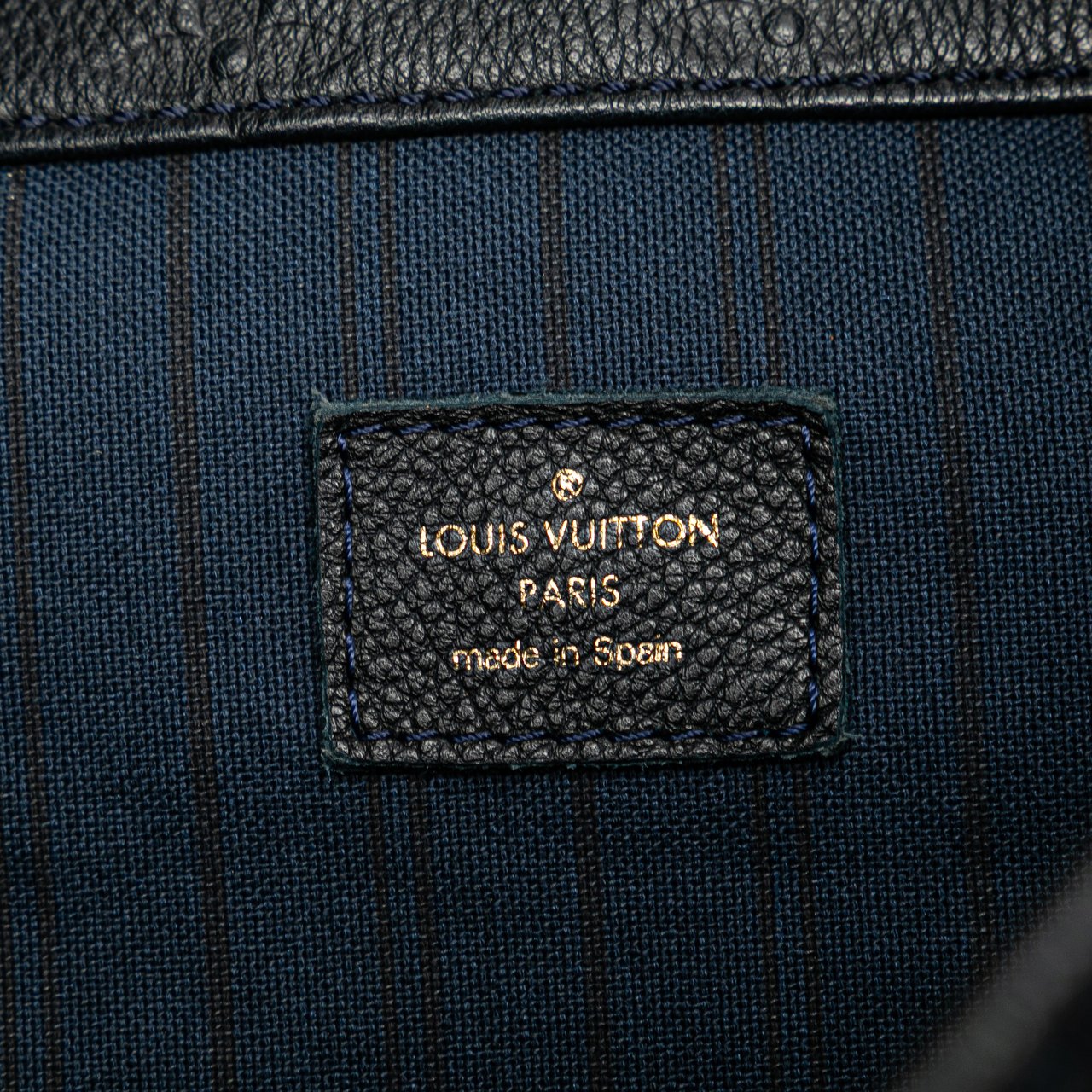 Louis Vuitton Monogram Empreinte Artsy MM Blauw