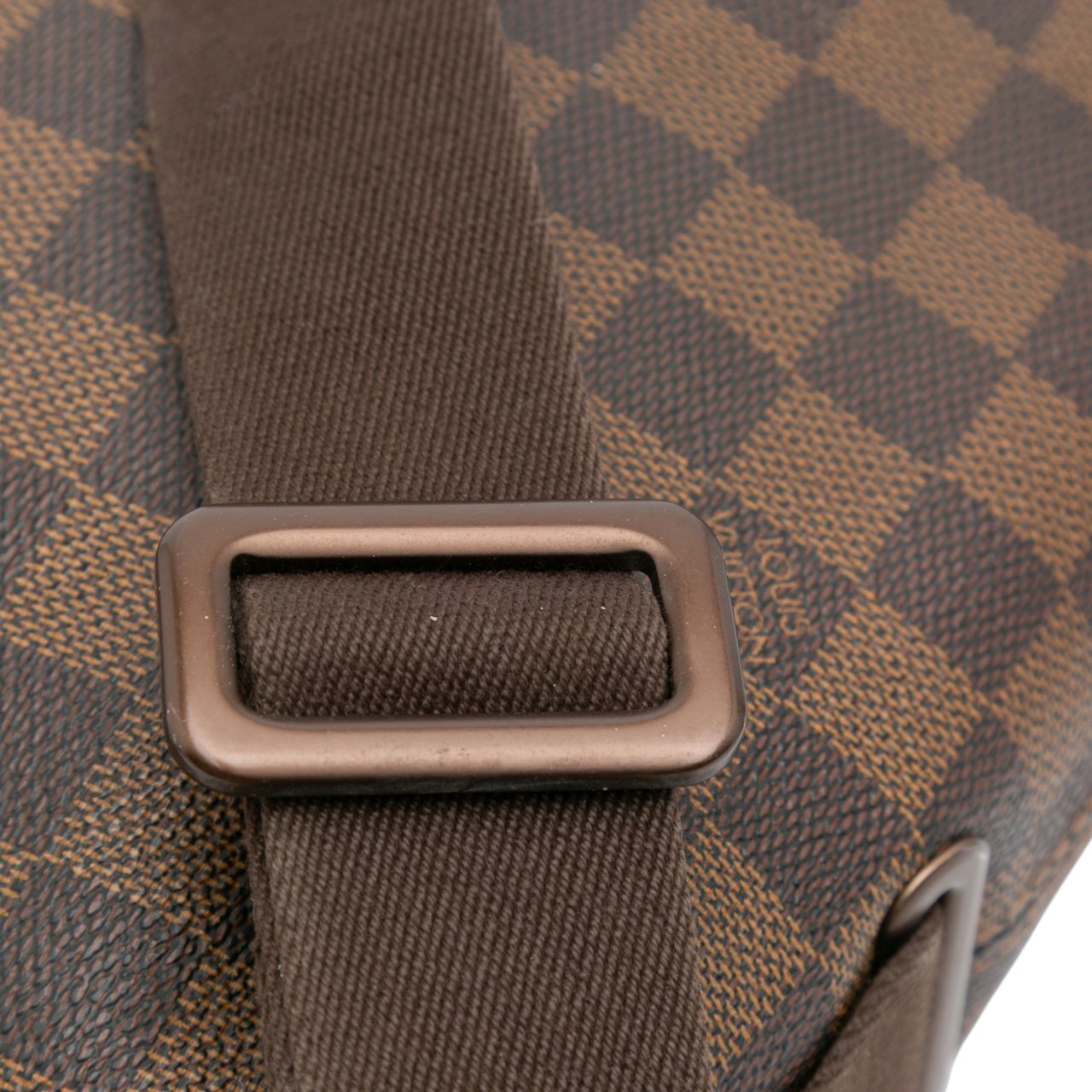 Louis Vuitton Damier Ebene Brooklyn MM Bruin