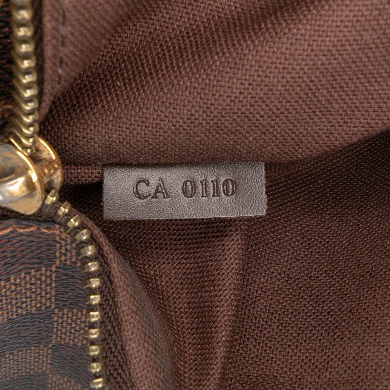 Louis Vuitton Damier Ebene Brooklyn MM Bruin