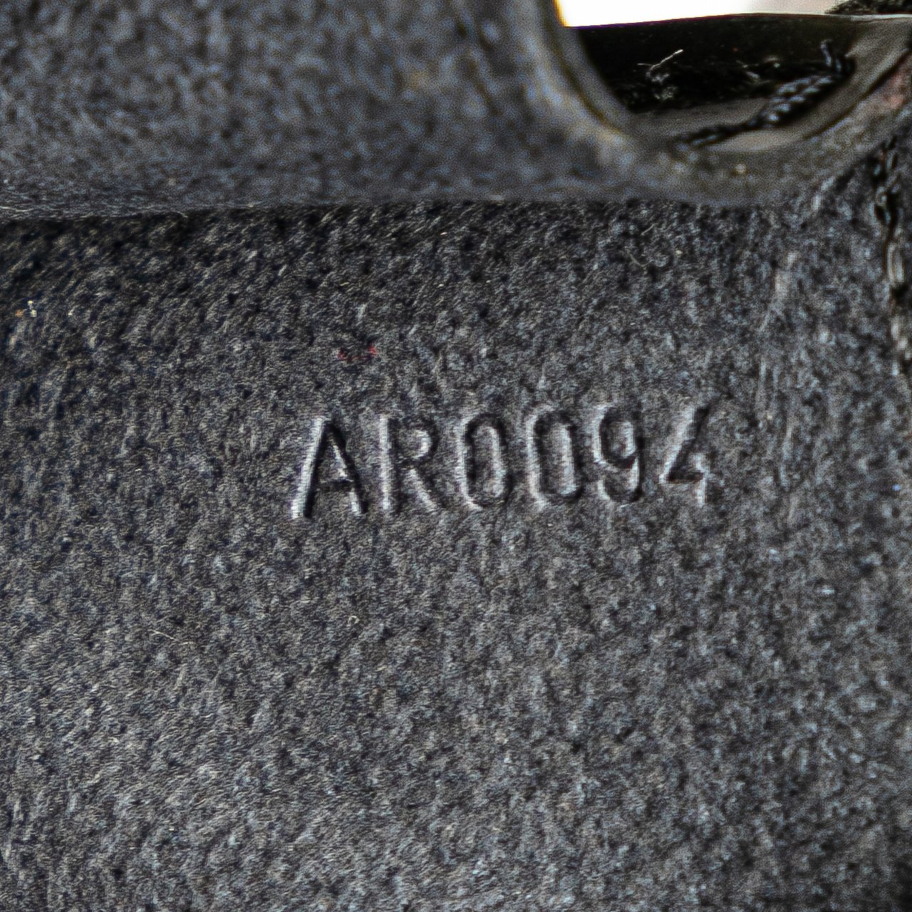 Louis Vuitton Epi Pochette Accessoires Zwart