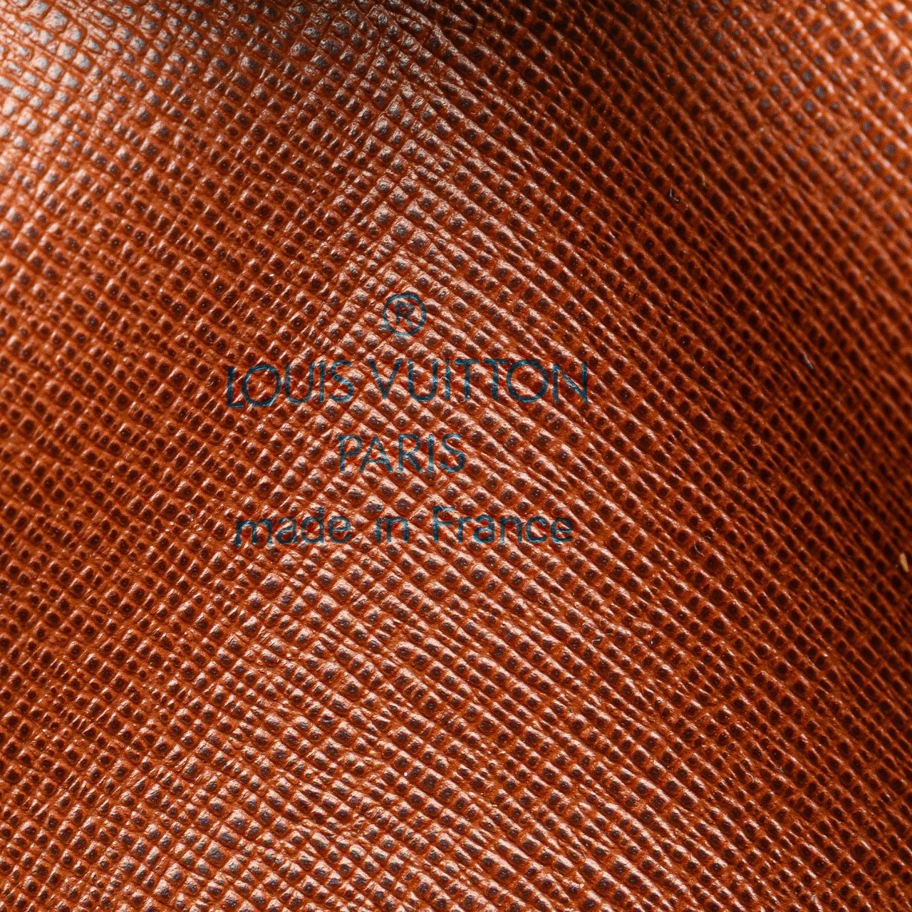 Louis Vuitton Monogram Musette Salsa Short Strap Bruin