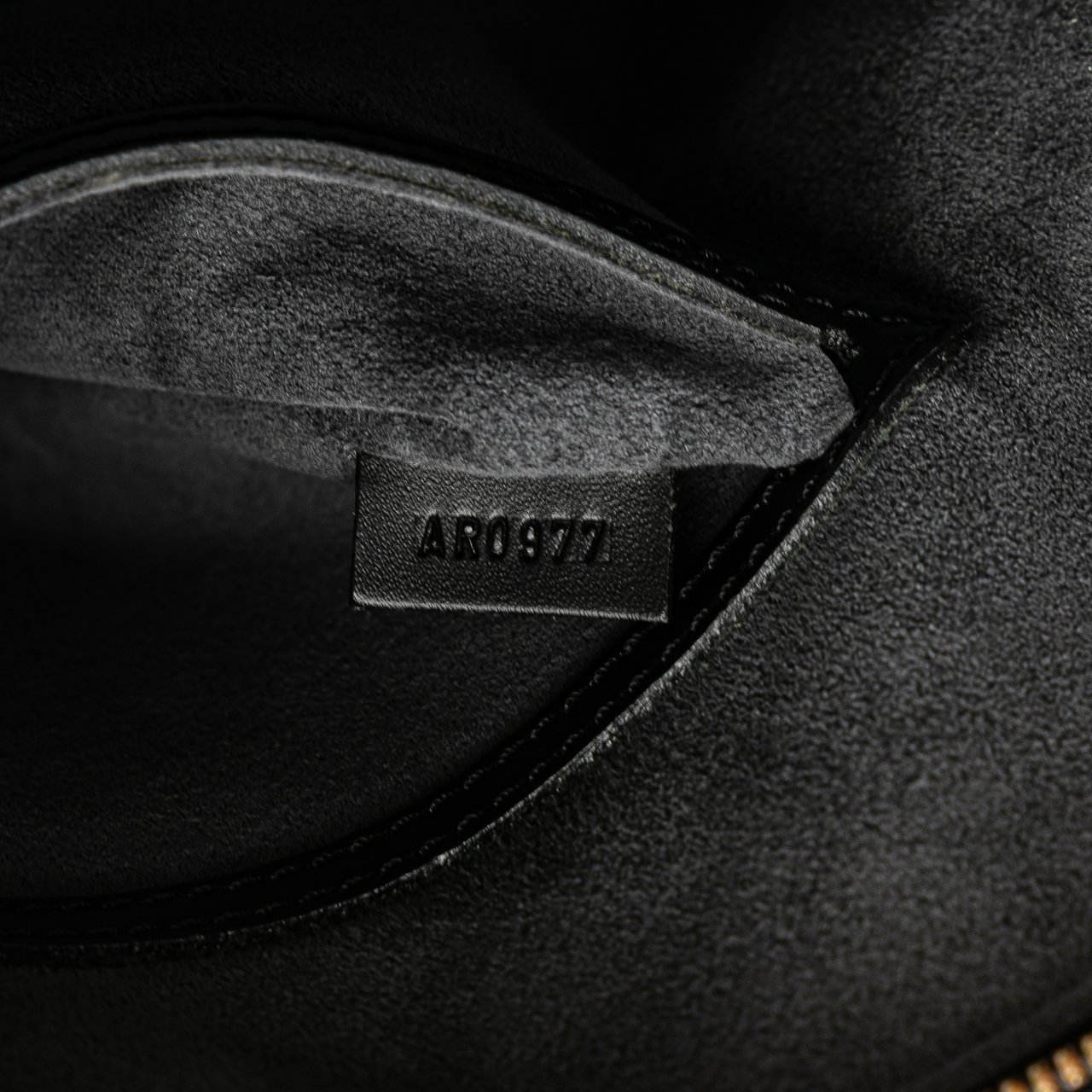 Louis Vuitton Epi Alma PM Zwart