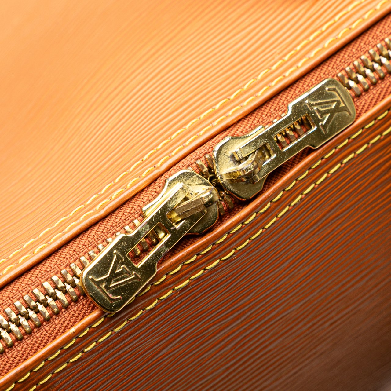 Louis Vuitton Epi Keepall 50 Bruin