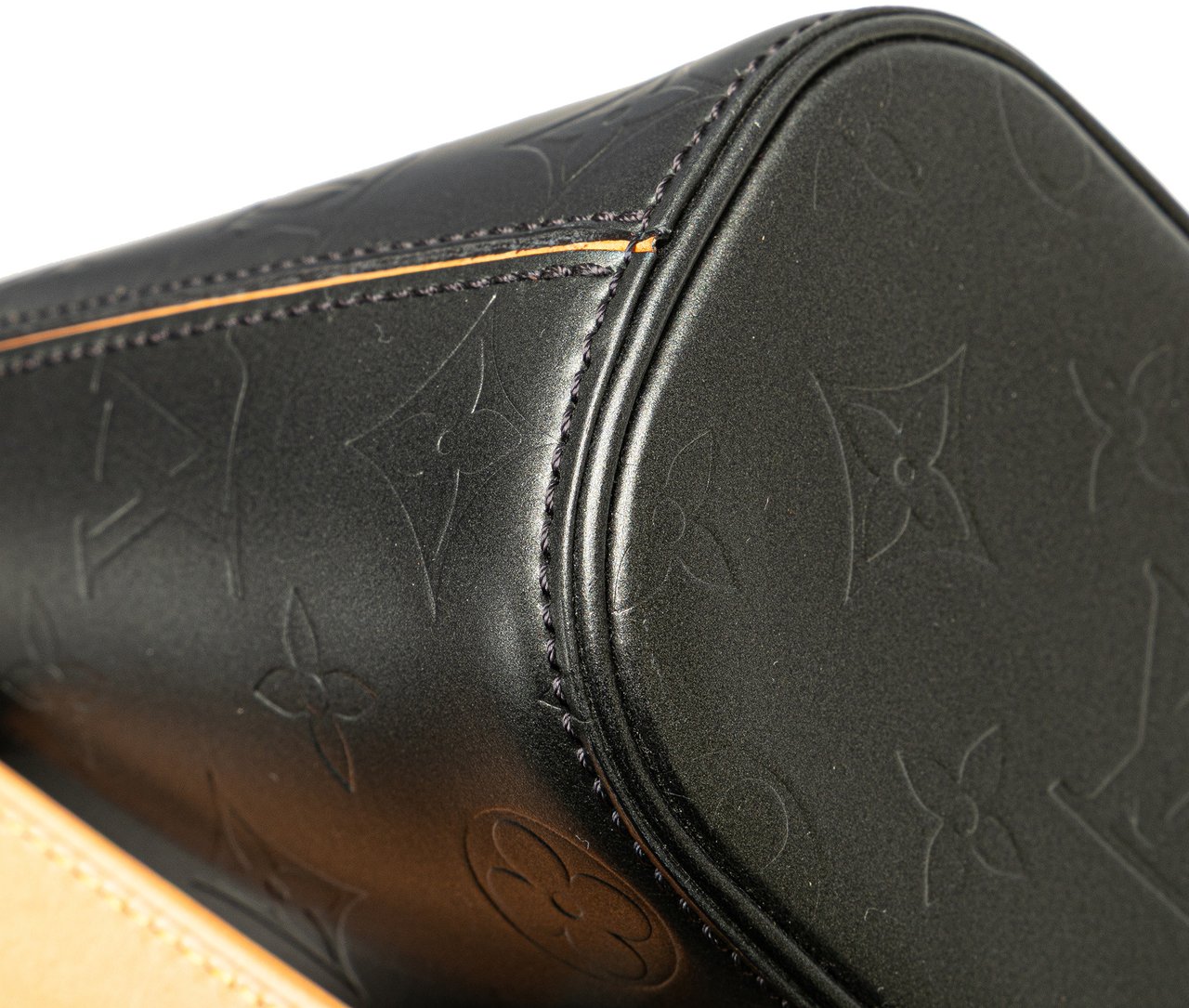 Louis Vuitton Monogram Mat Alston Grijs