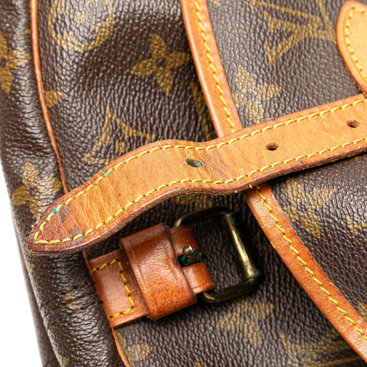 Louis Vuitton Monogram Saumur 30 Bruin