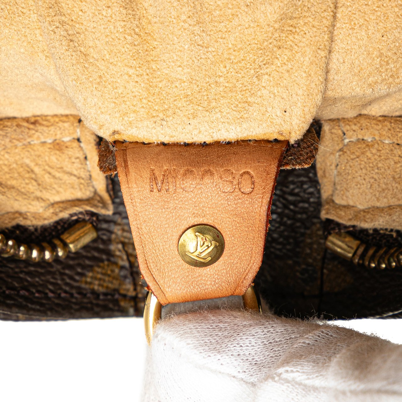 Louis Vuitton Monogram Looping GM Bruin