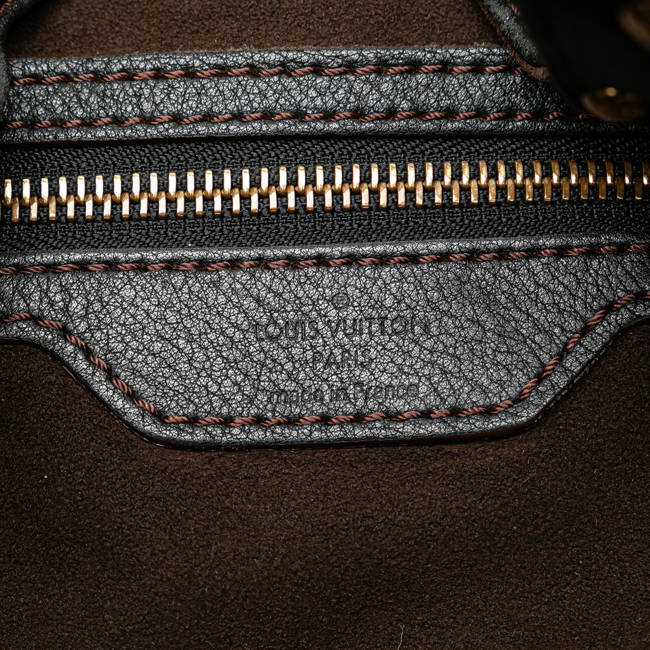Louis Vuitton Monogram Mahina L Zwart