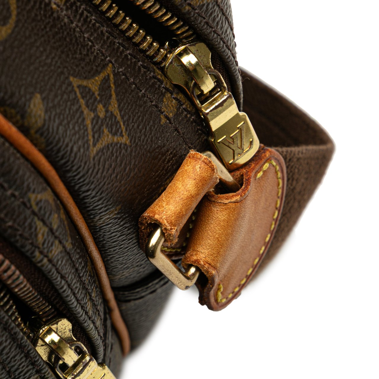 Louis Vuitton Monogram Reporter PM Bruin