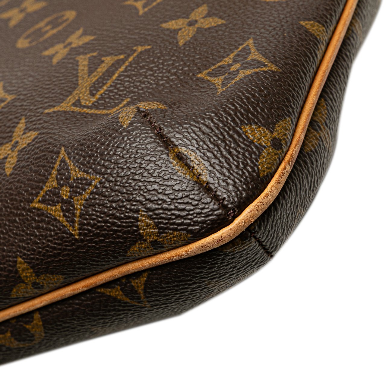 Louis Vuitton Monogram Musette Tango Long Strap Bruin