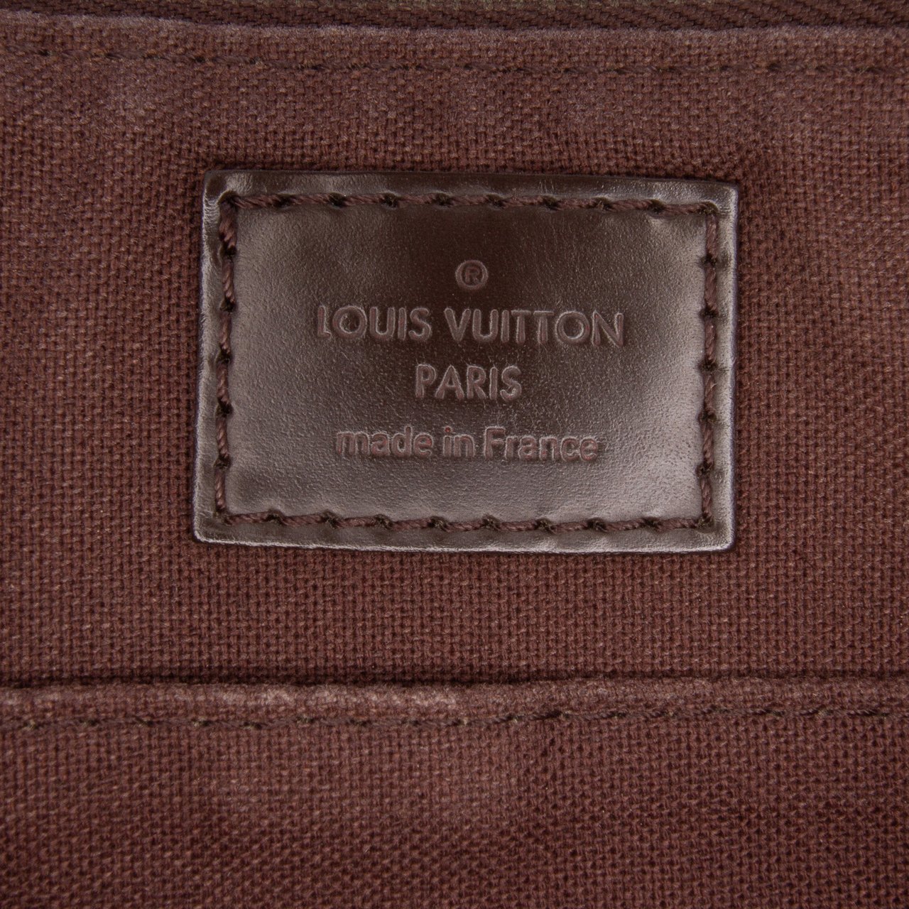 Louis Vuitton Damier Ebene Brooklyn Pochette Bruin