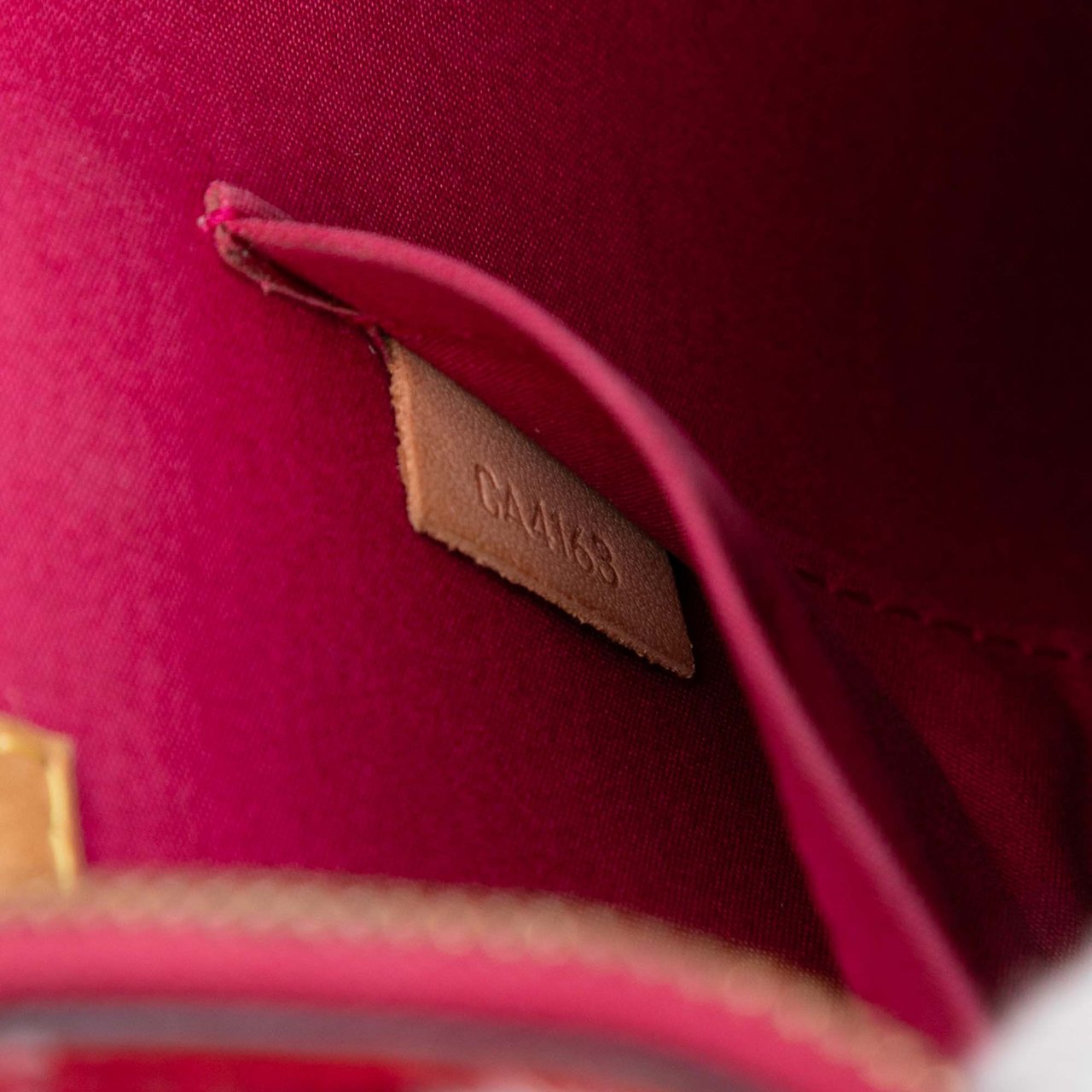 Louis Vuitton Monogram Vernis Alma BB Rood