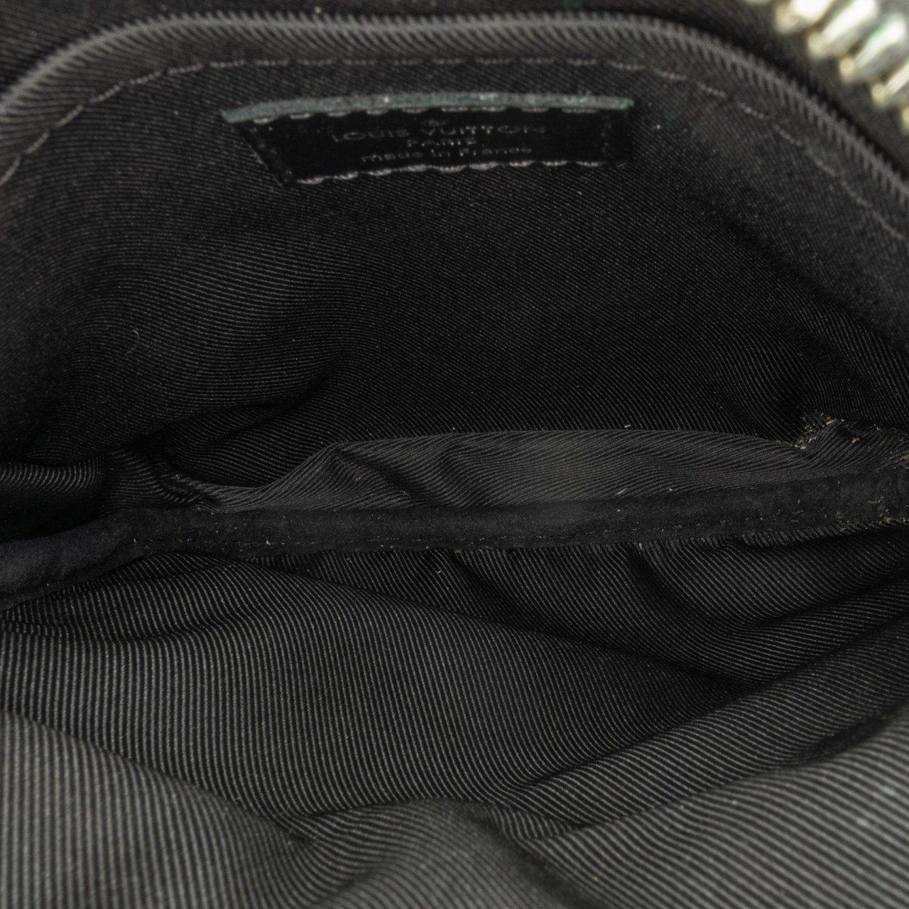 Louis Vuitton Damier Graphite 3D Amazone Sling Bag Zwart