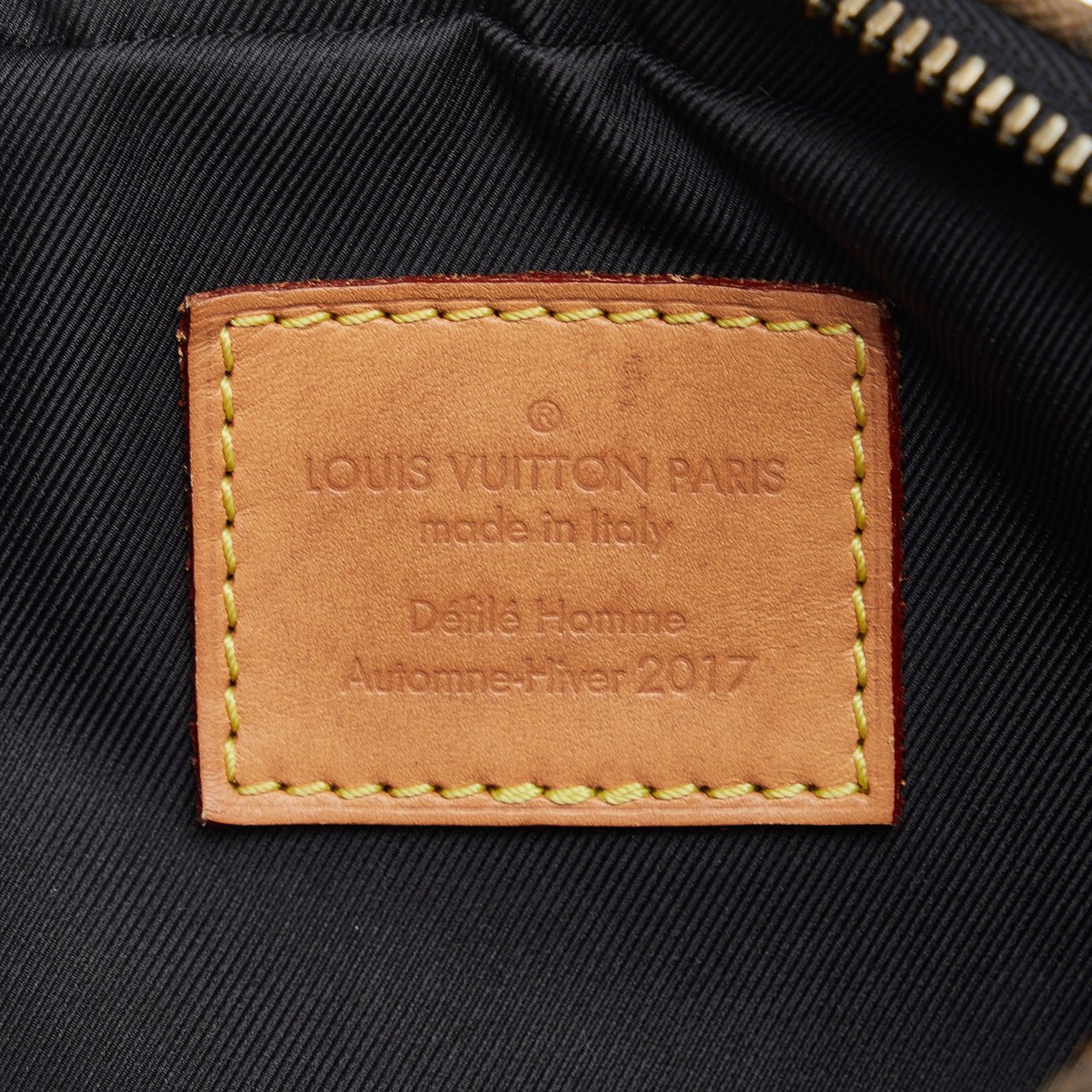 Louis Vuitton Supreme Camouflage Bum Bag PM Bruin