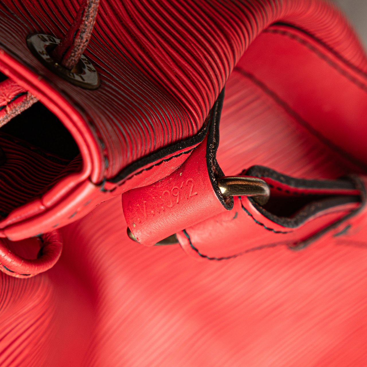 Louis Vuitton Epi Noe GM Rood