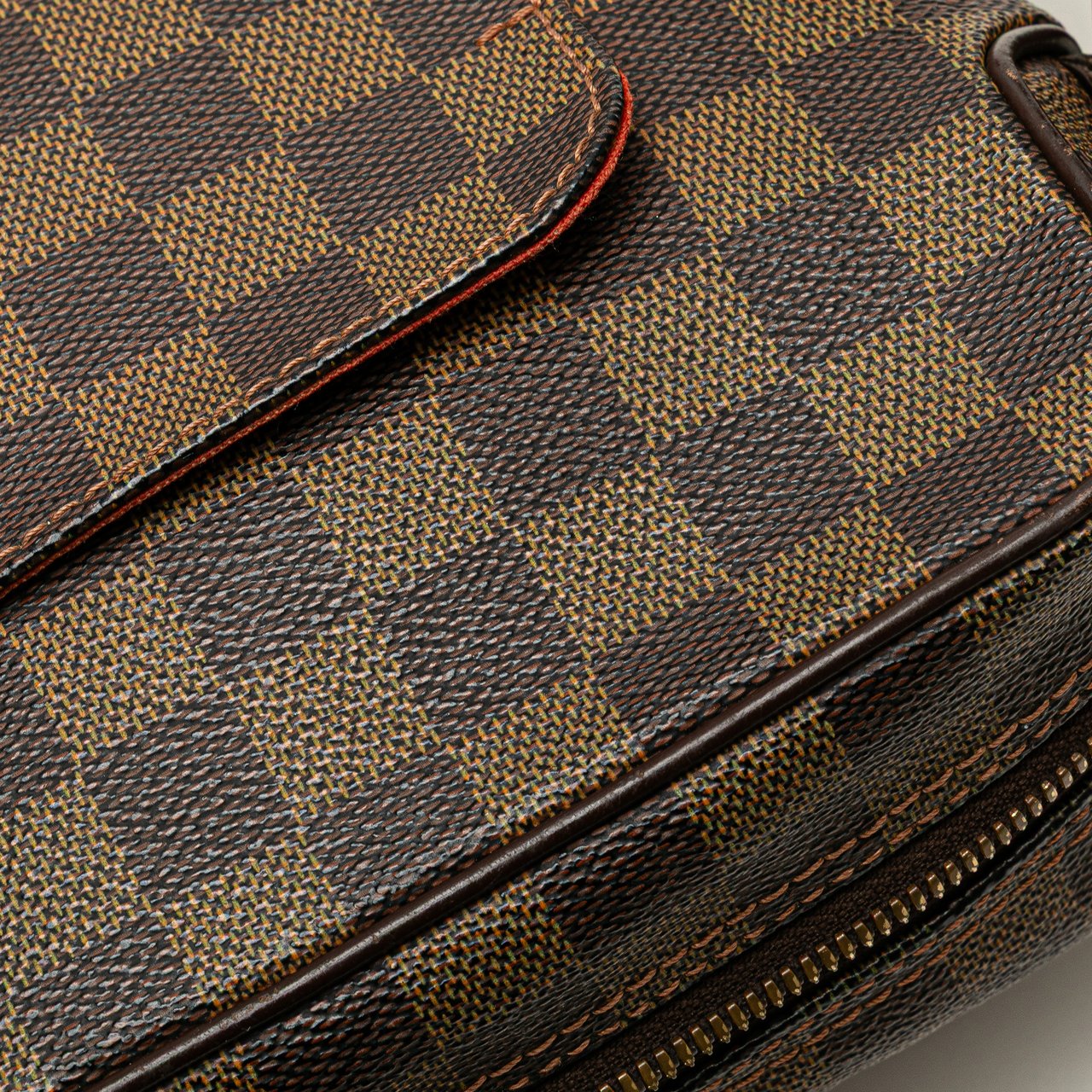 Louis Vuitton Damier Ebene Olav PM Bruin