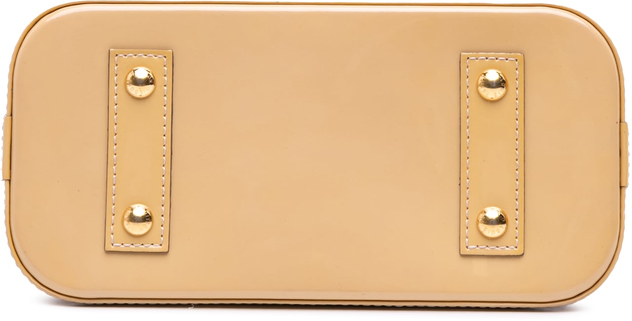 Louis Vuitton Monogram Vernis Alma BB Bruin
