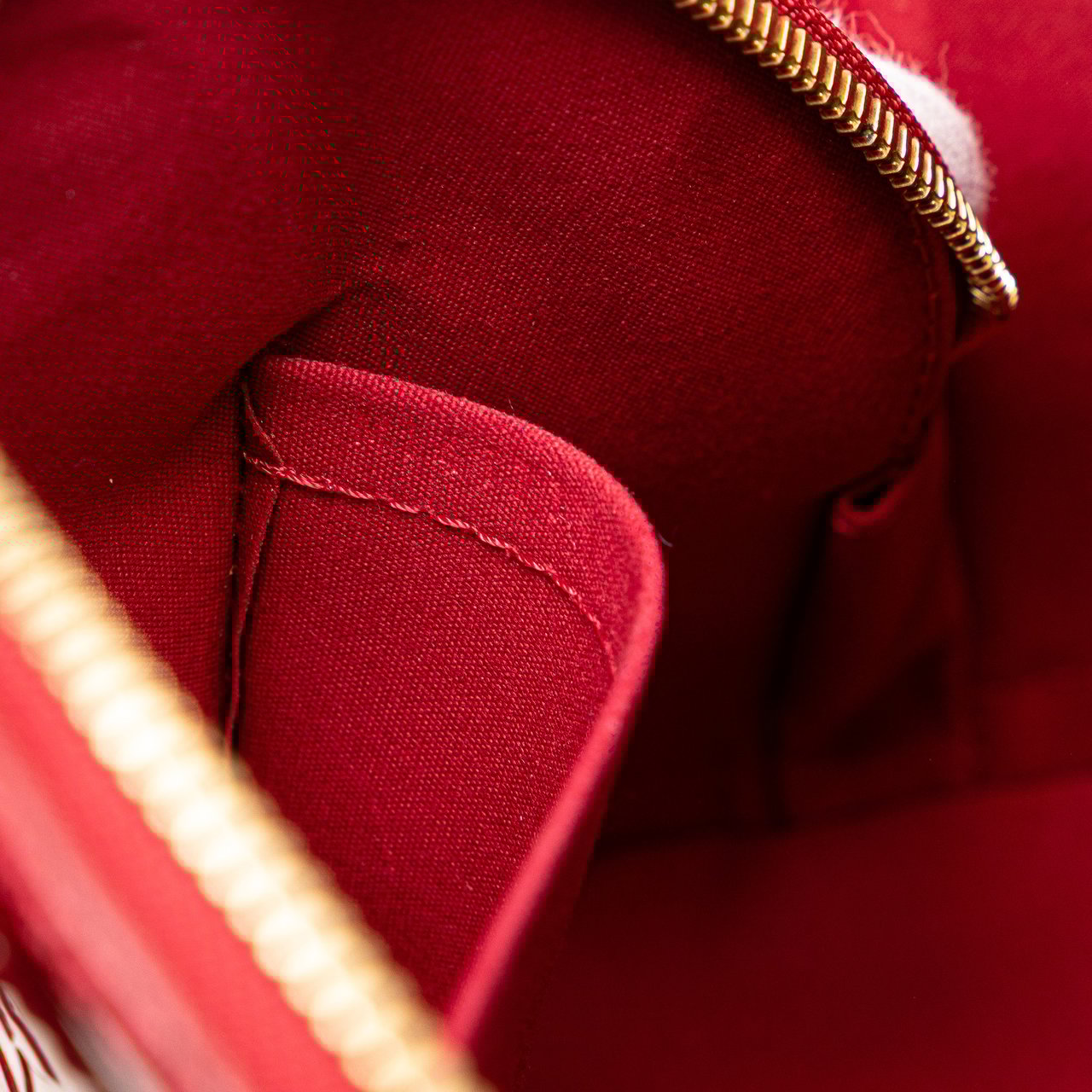Louis Vuitton Monogram Vernis Rayures Alma BB Rood