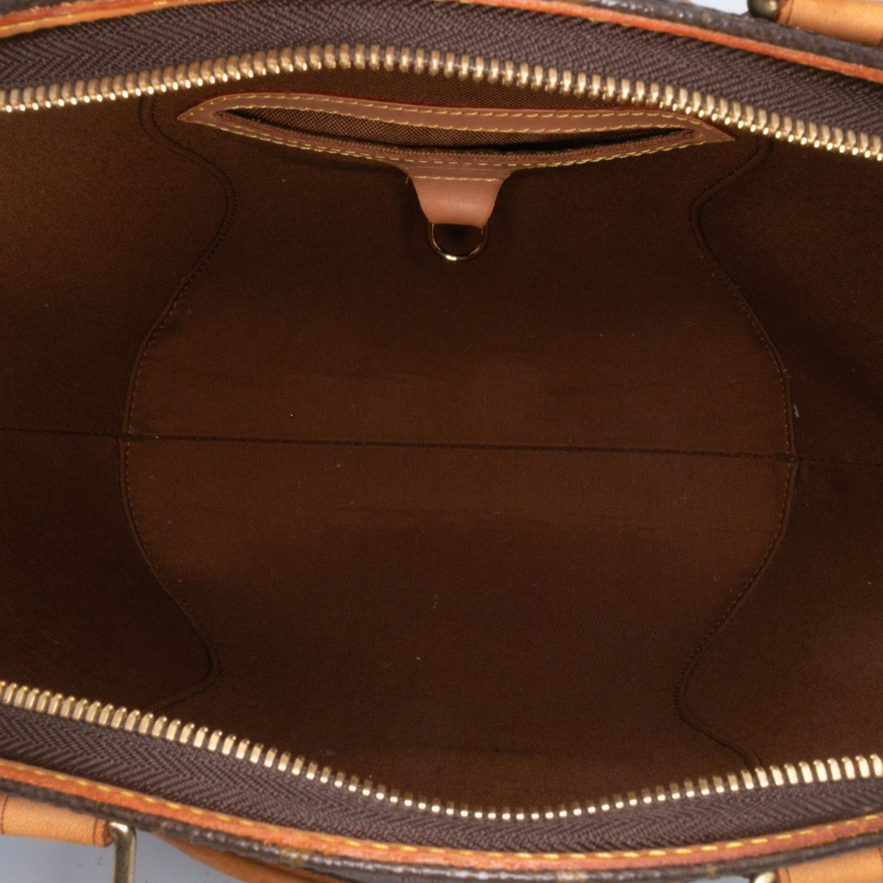 Louis Vuitton Monogram Ellipse MM Bruin