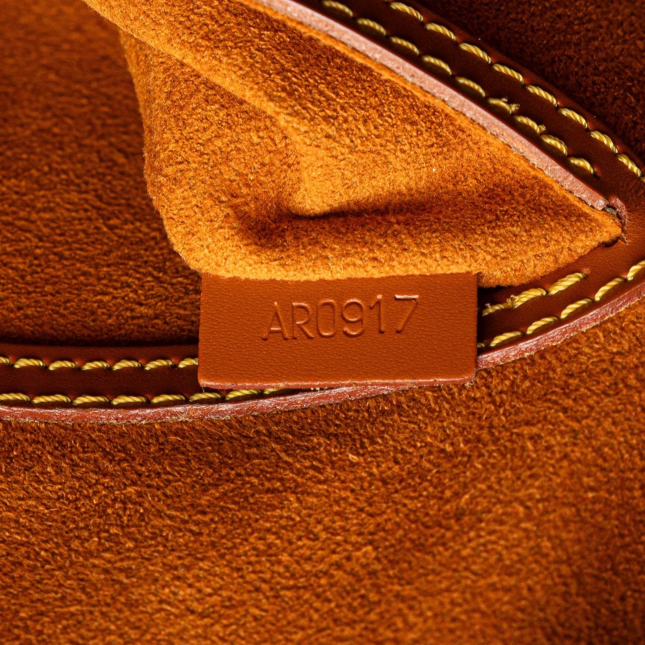 Louis Vuitton Epi Alma PM Bruin