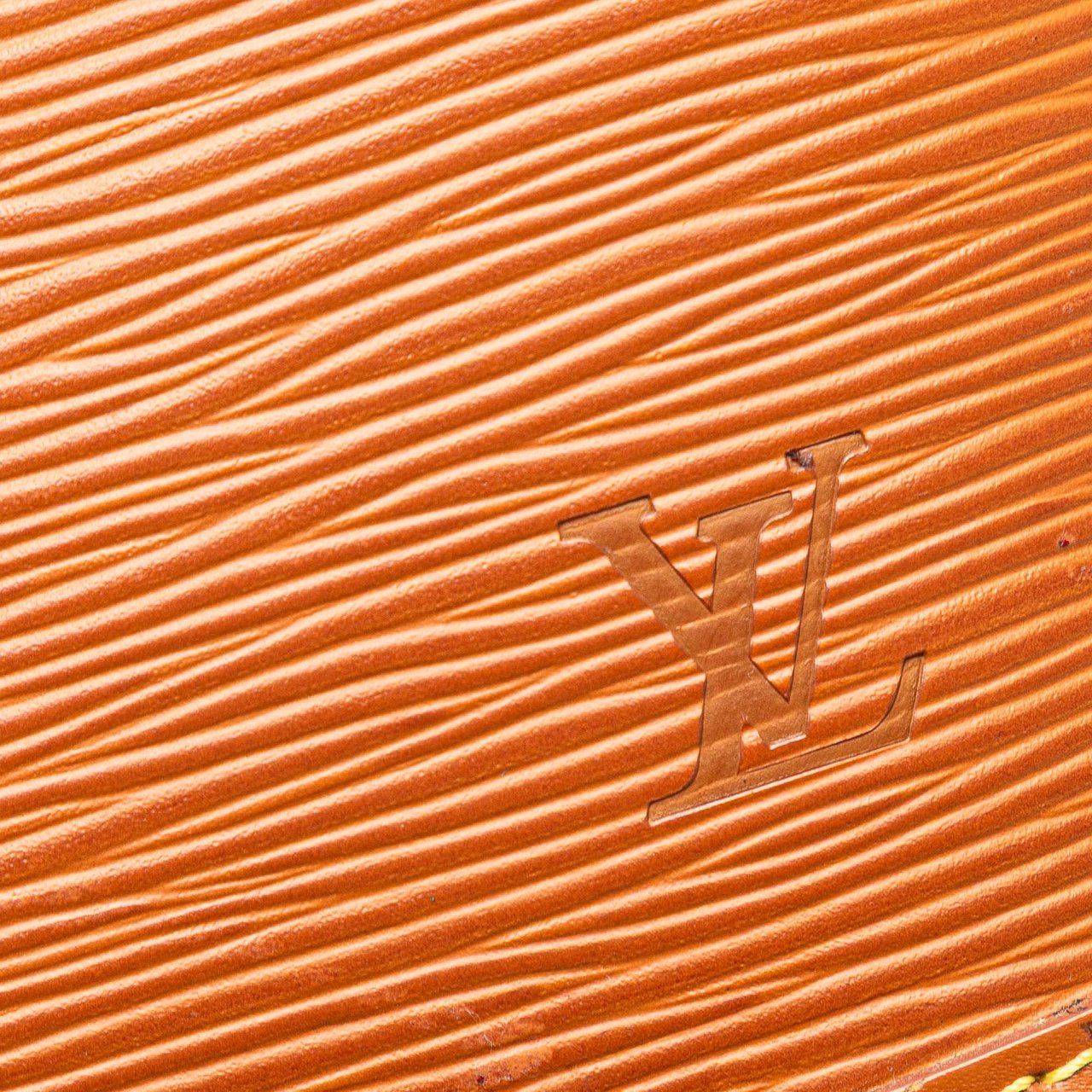 Louis Vuitton Epi Alma PM Bruin