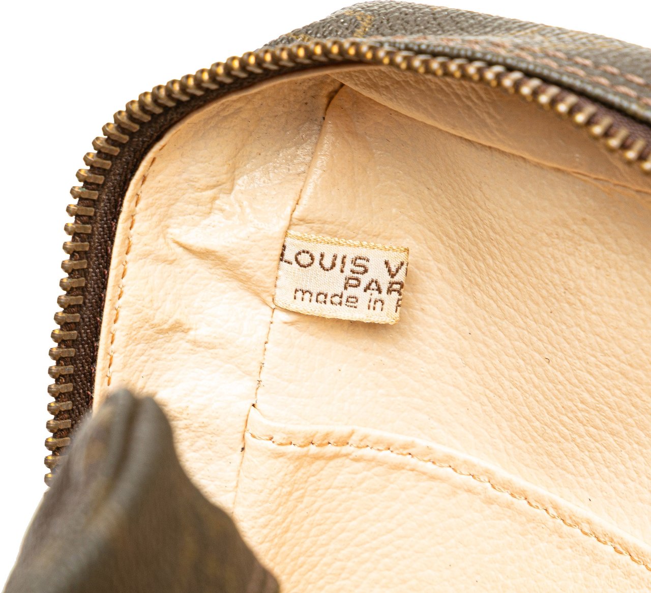 Louis Vuitton Monogram Trousse Toilette 28 Bruin