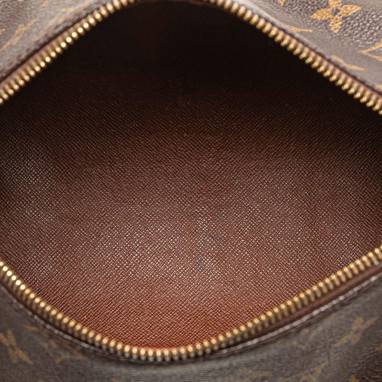 Louis Vuitton Monogram Papillon 26 Bruin