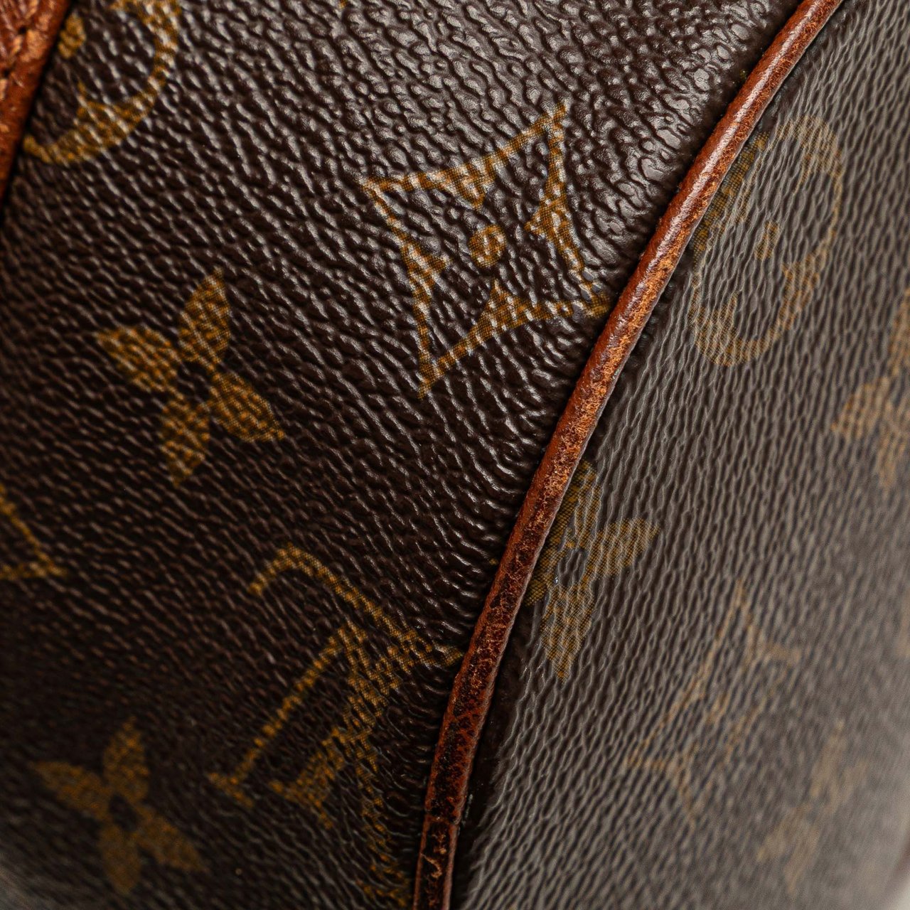 Louis Vuitton Monogram Papillon 26 Bruin