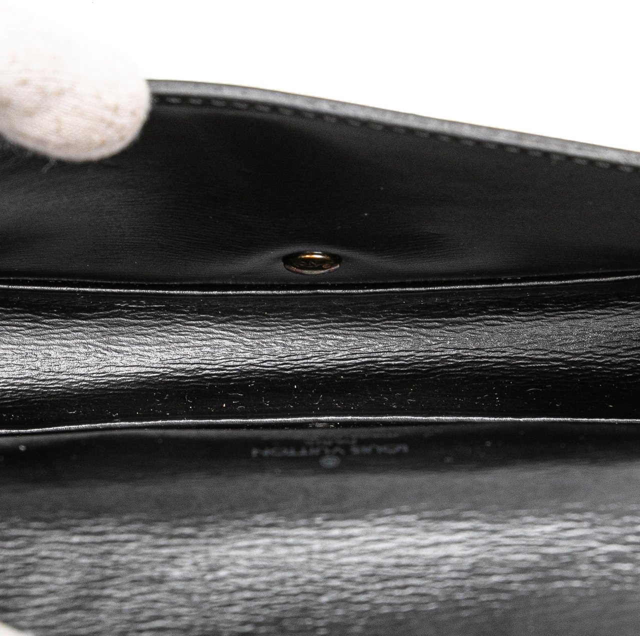 Louis Vuitton Epi Tilsitt Belt Bag Zwart