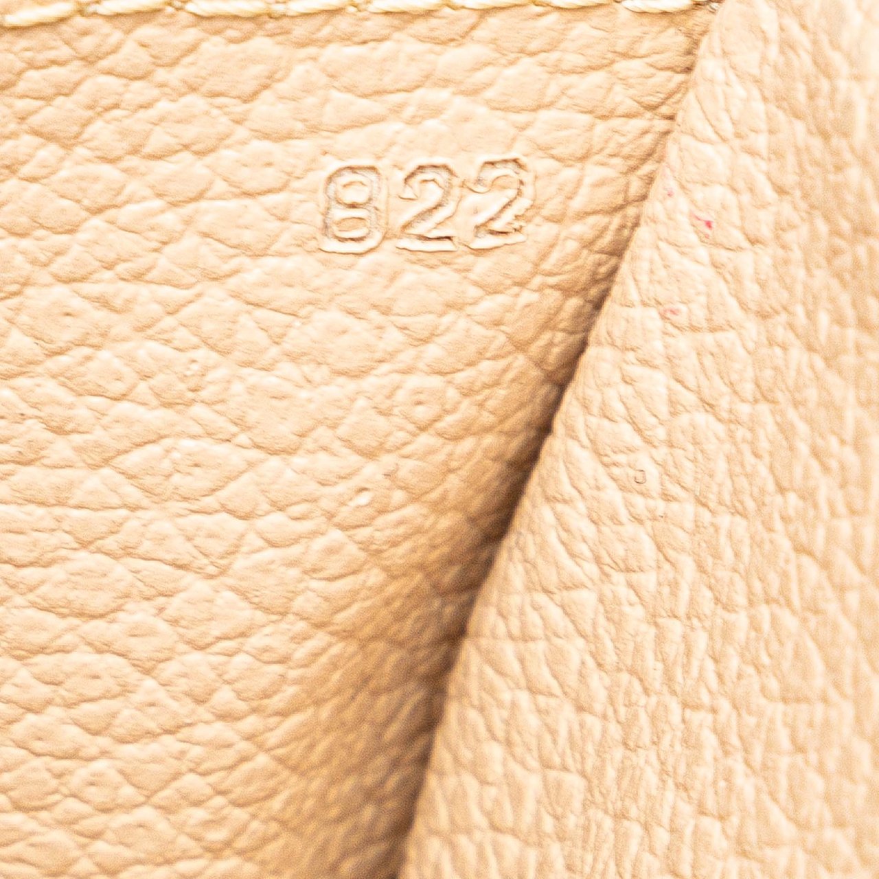 Louis Vuitton Monogram Trousse Toilette 18 Bruin