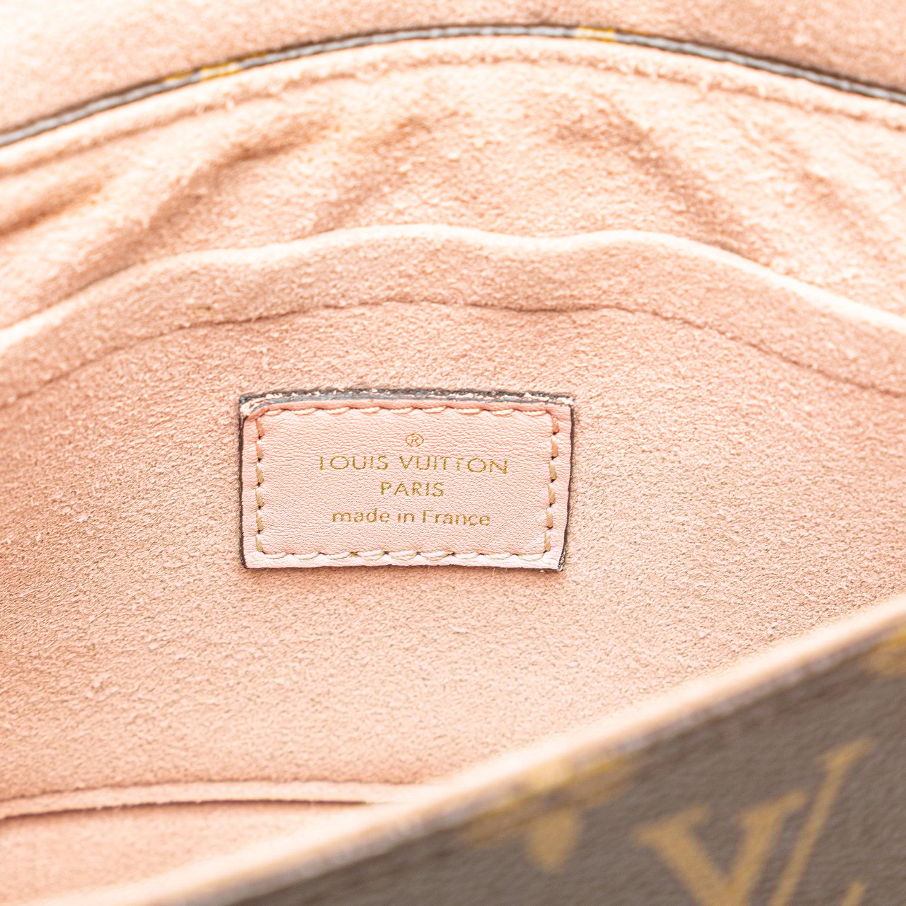 Louis Vuitton Monogram Locky BB Bruin