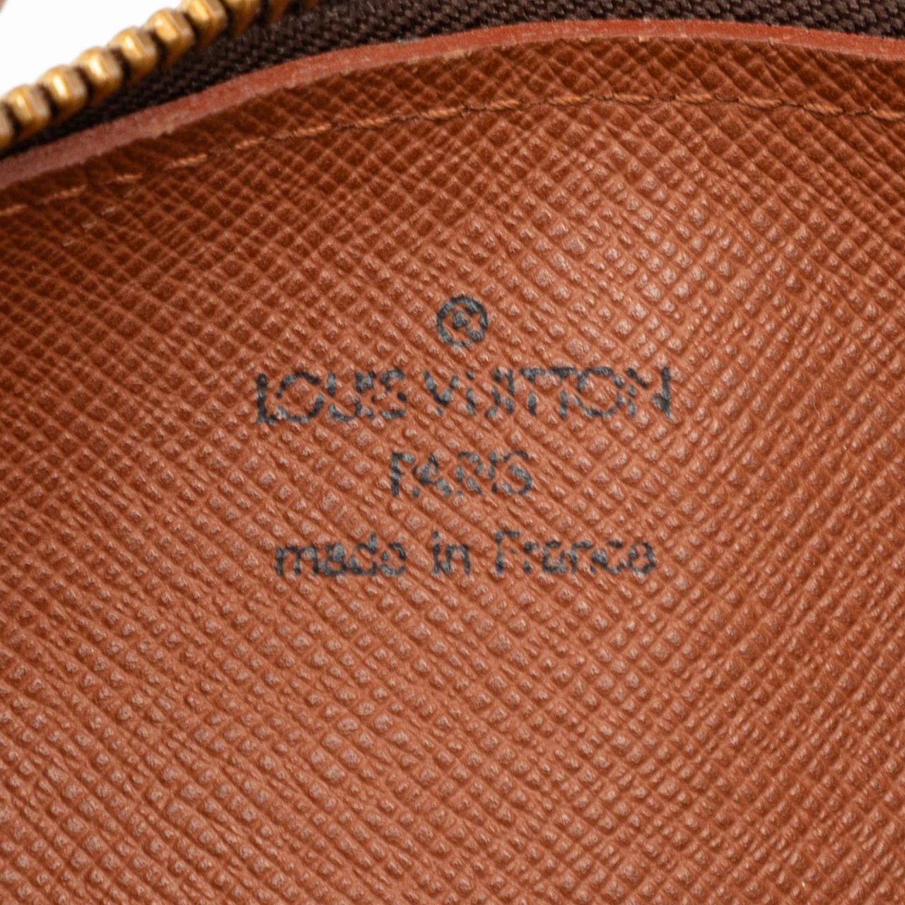 Louis Vuitton Monogram Papillon 26 Bruin