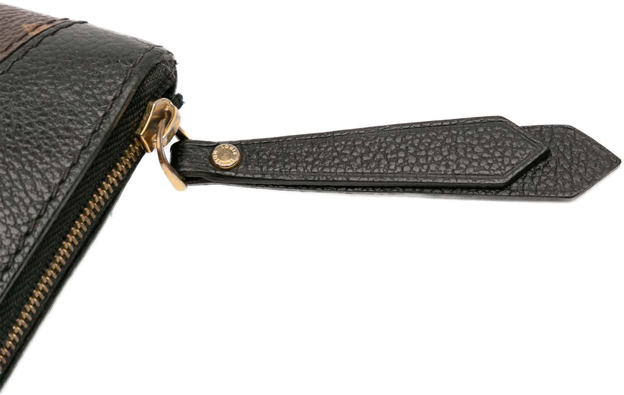Louis Vuitton Monogram Daily Pouch Bruin