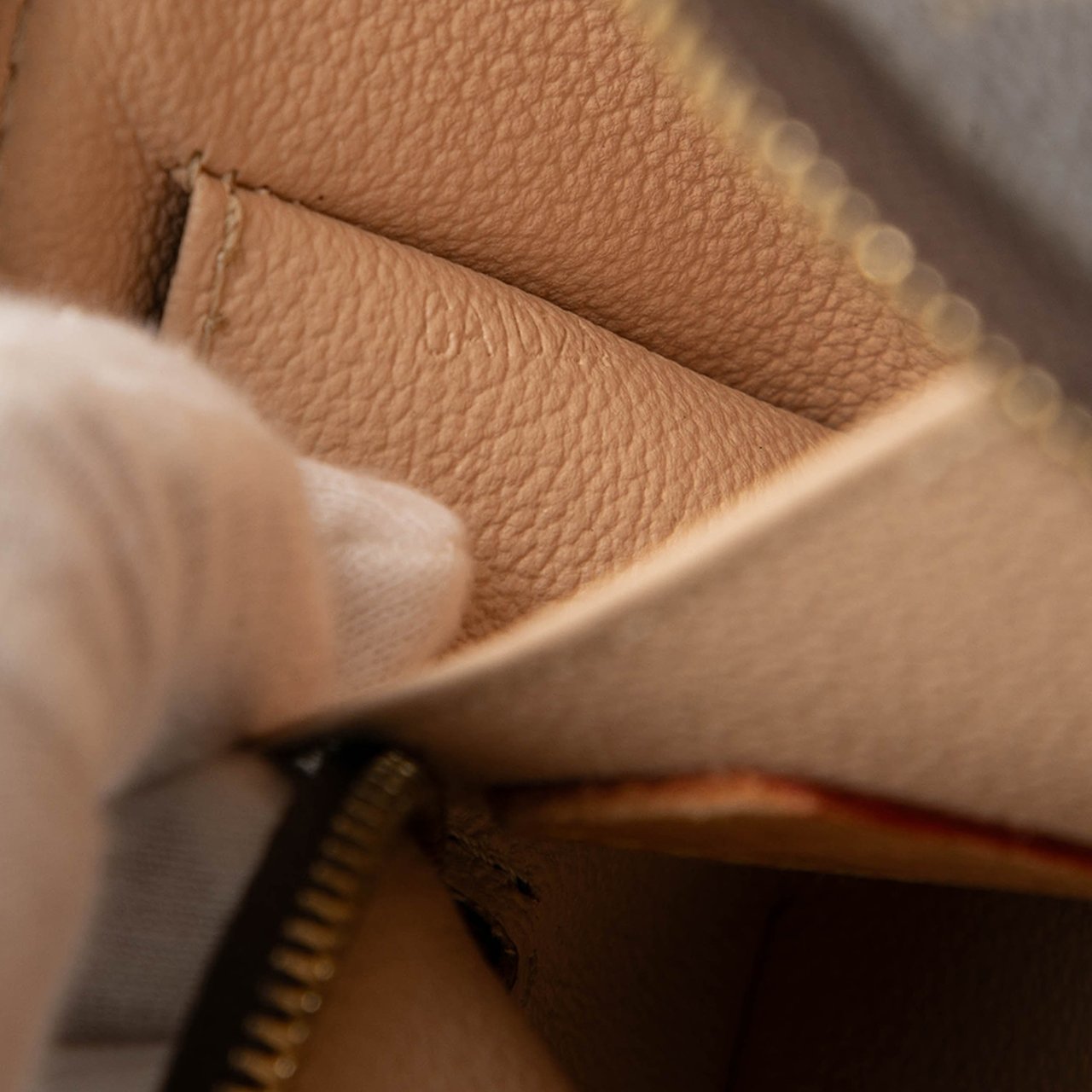 Louis Vuitton Monogram Cosmetic Pouch PM Bruin