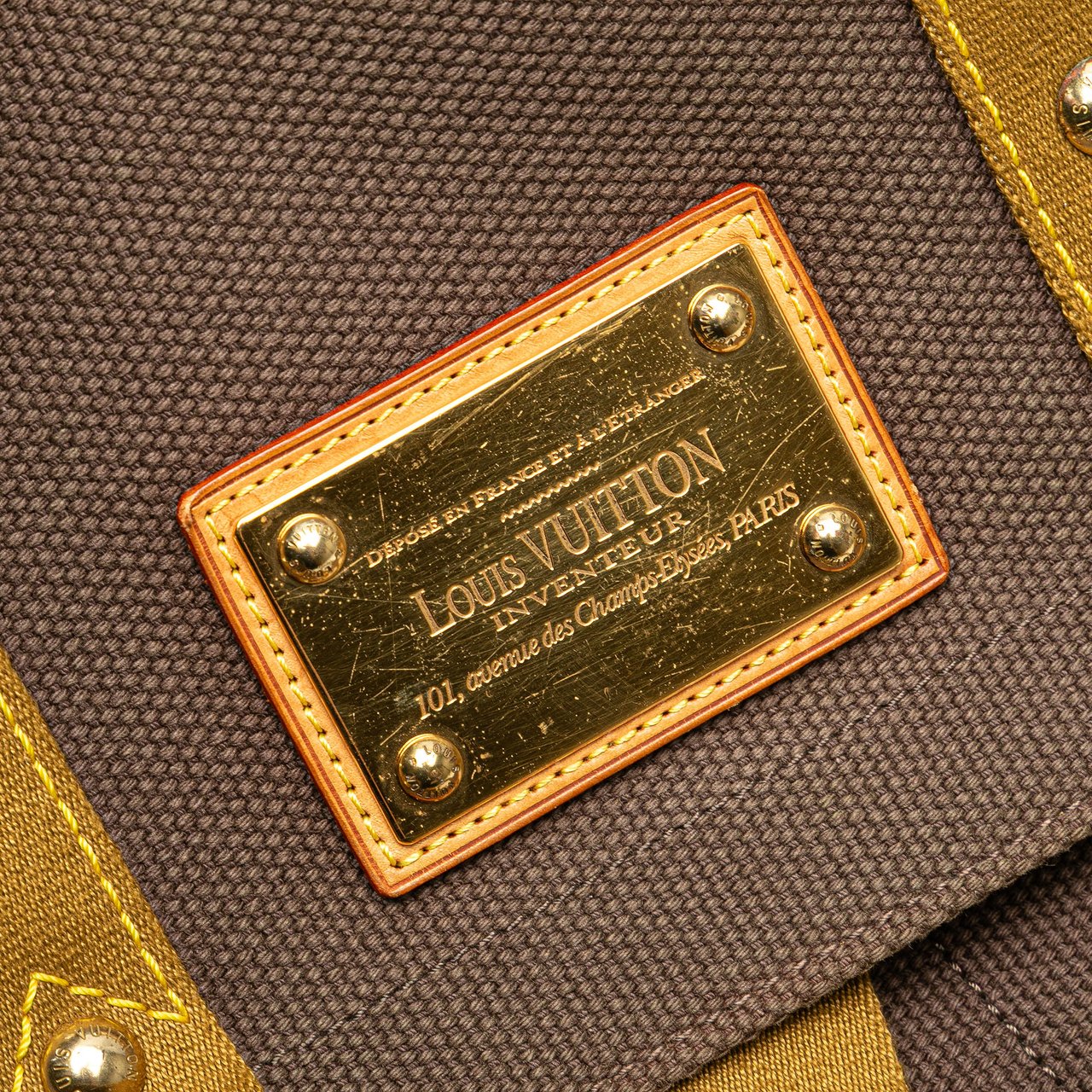 Louis Vuitton Antigua Besace PM Bruin