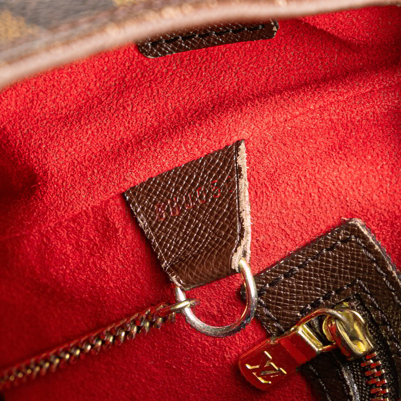 Louis Vuitton Damier Ebene Marais Bruin