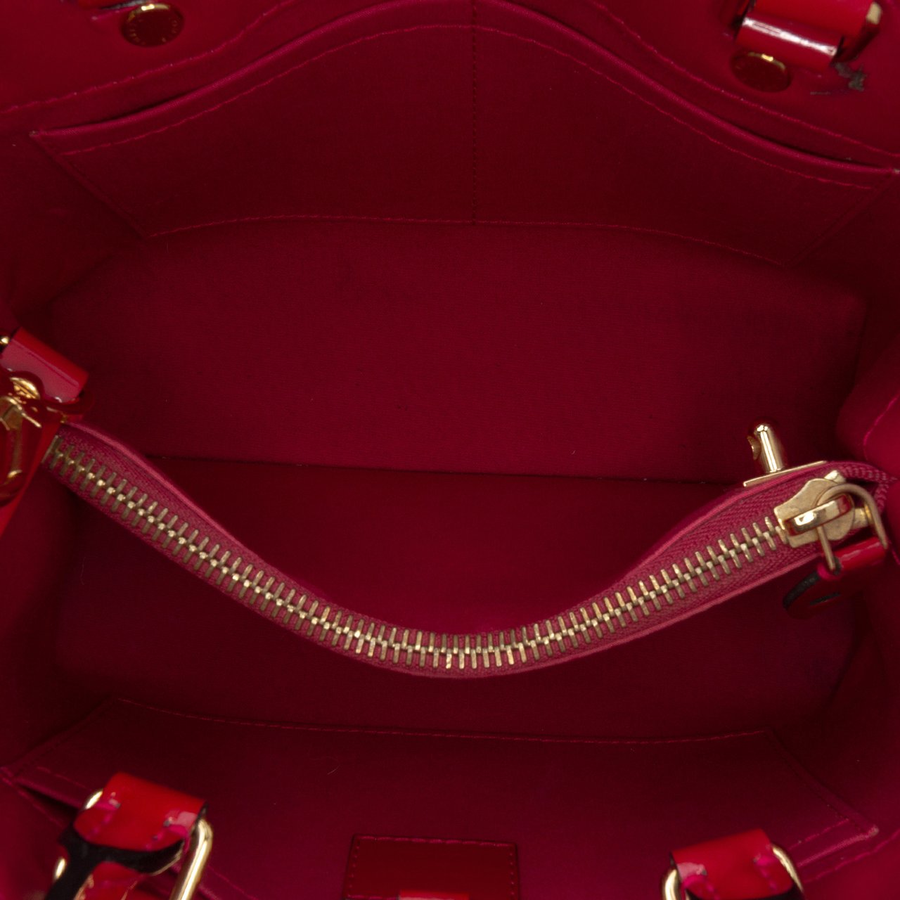Louis Vuitton Monogram Vernis Montaigne BB Rood