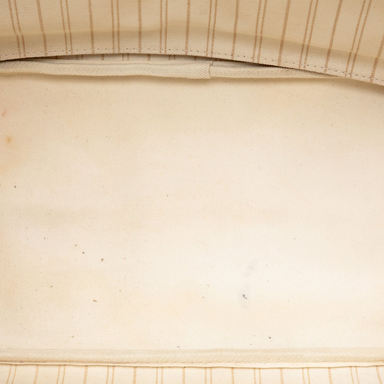 Louis Vuitton Damier Azur Neverfull MM Wit