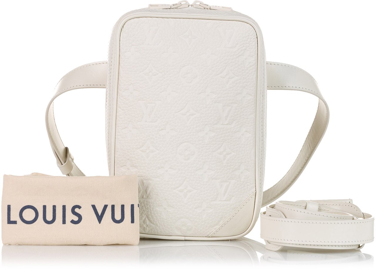 Louis Vuitton Monogram Taurillon Utility Side Wit