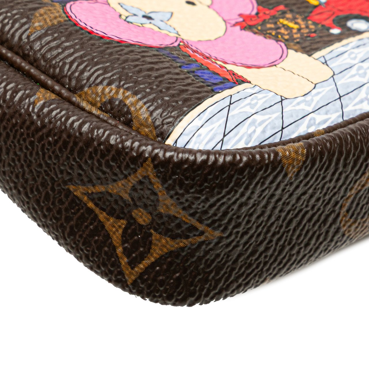 Louis Vuitton Monogram Vivienne in London Mini Pochette Accessoires Bruin