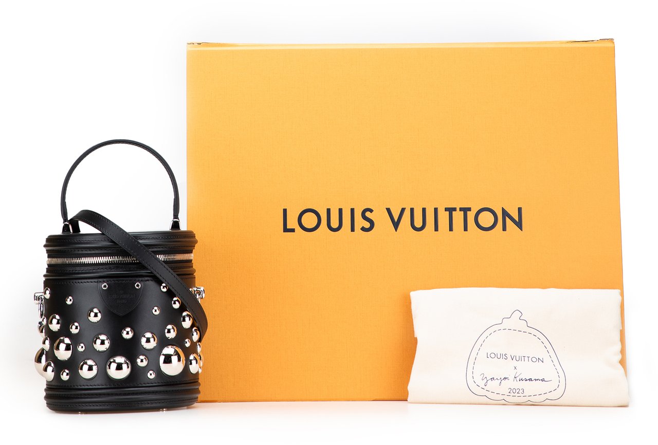 Louis Vuitton Yayoi Kusama Cannes Zwart