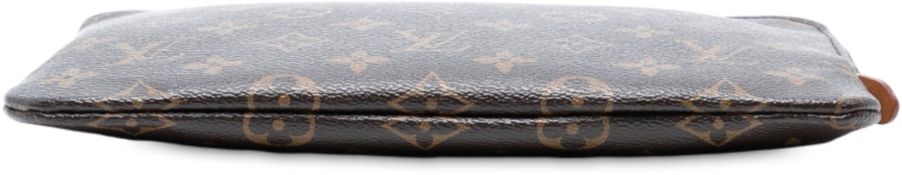 Louis Vuitton Monogram Etui Voyageur PM Bruin