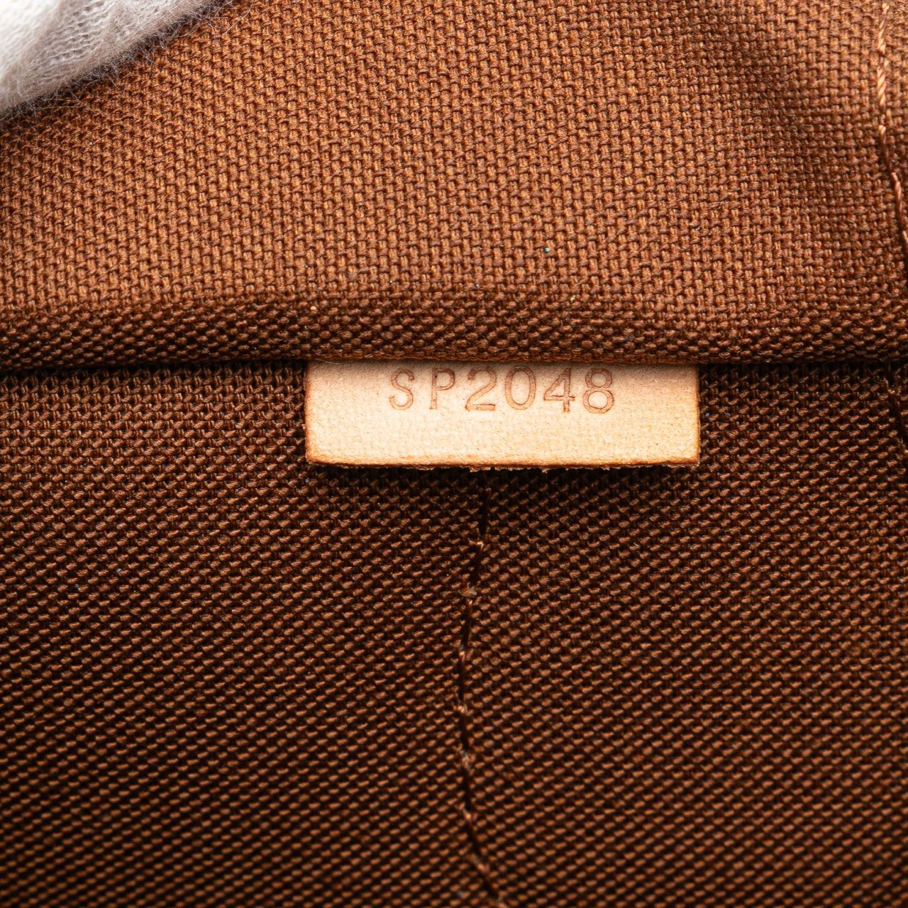 Louis Vuitton Monogram Montorgueil PM Bruin