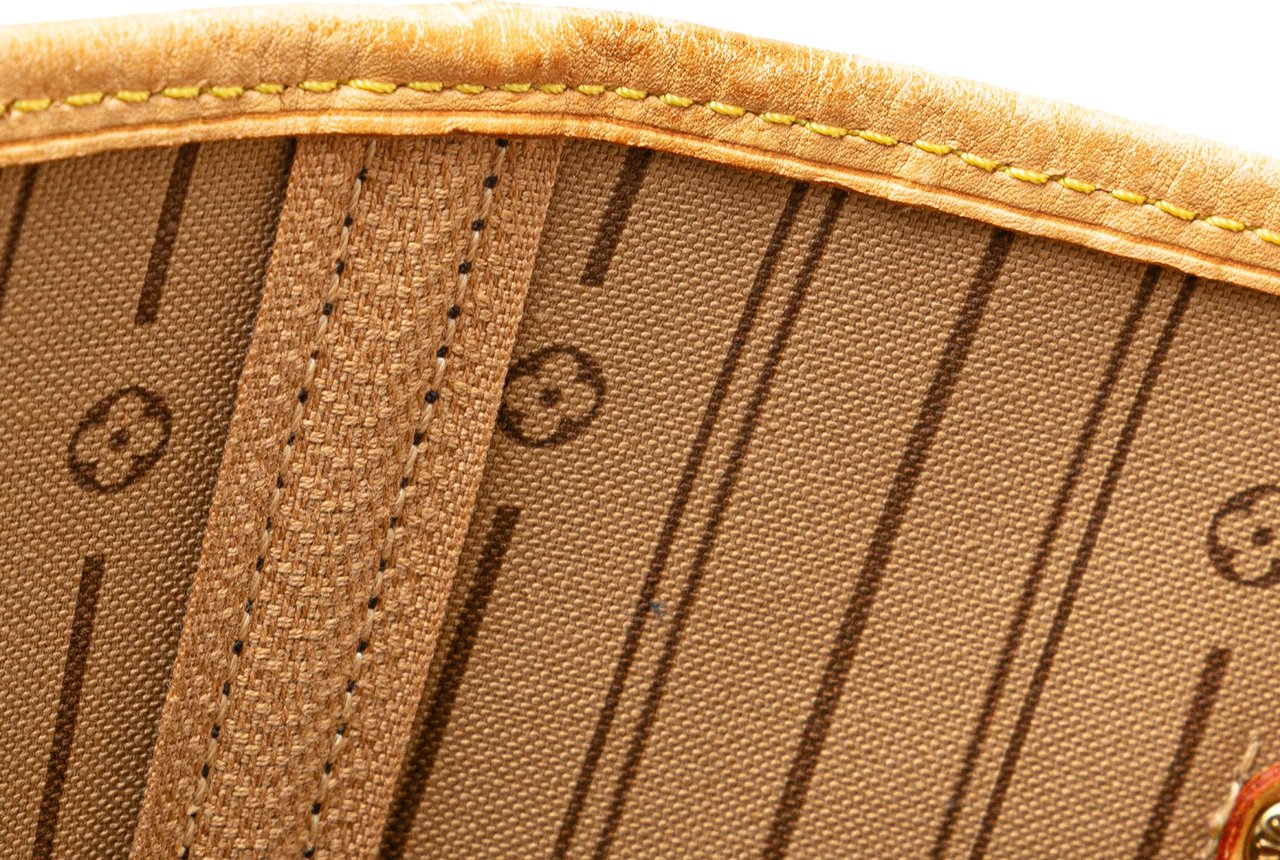Louis Vuitton Monogram Neverfull MM Bruin
