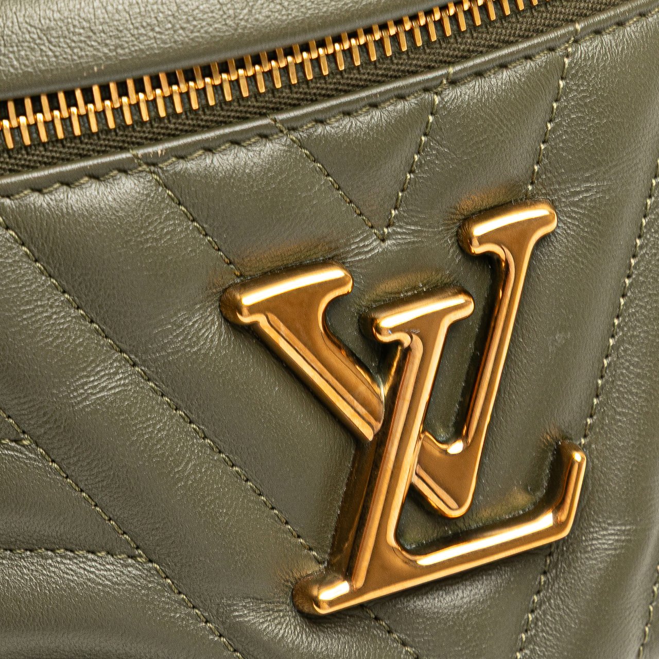 Louis Vuitton New Wave Bumbag Bruin